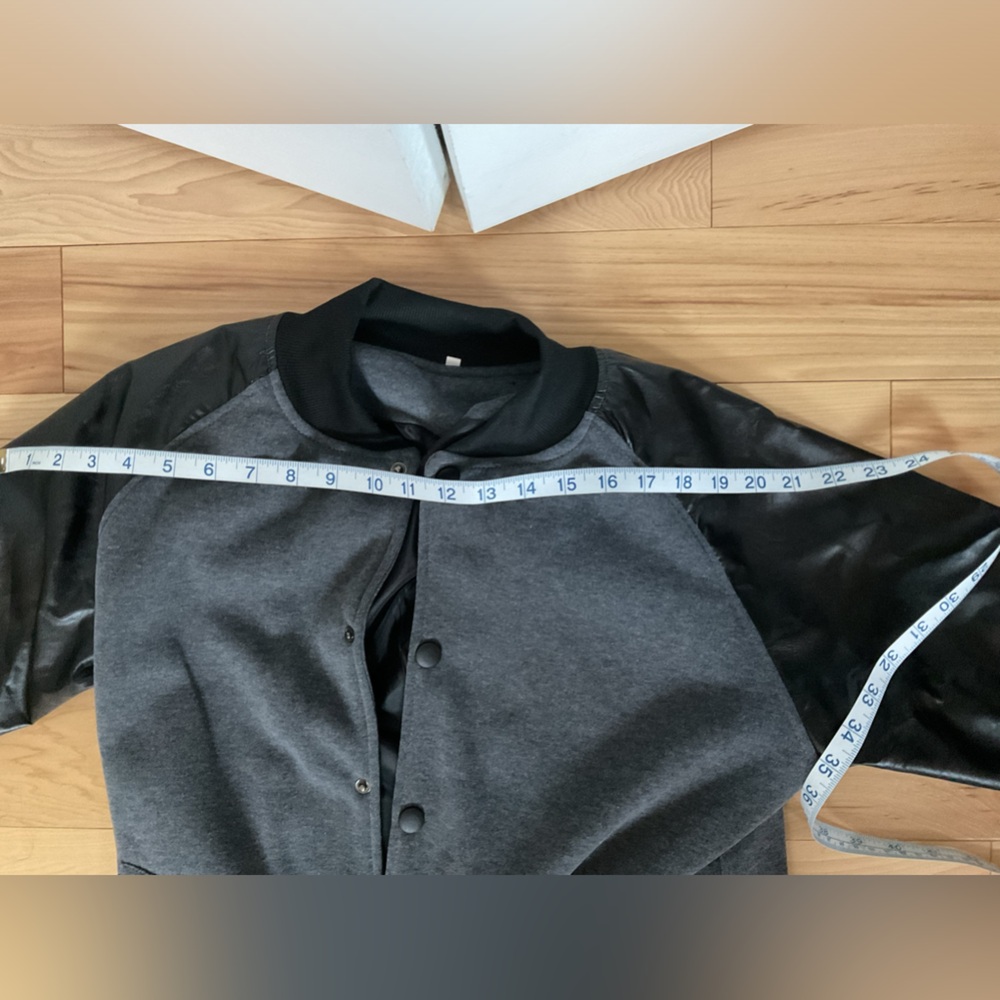 Bomber jacket - Picture 4 of 5